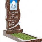 Памятник из дымовского гранита ДВ - 037